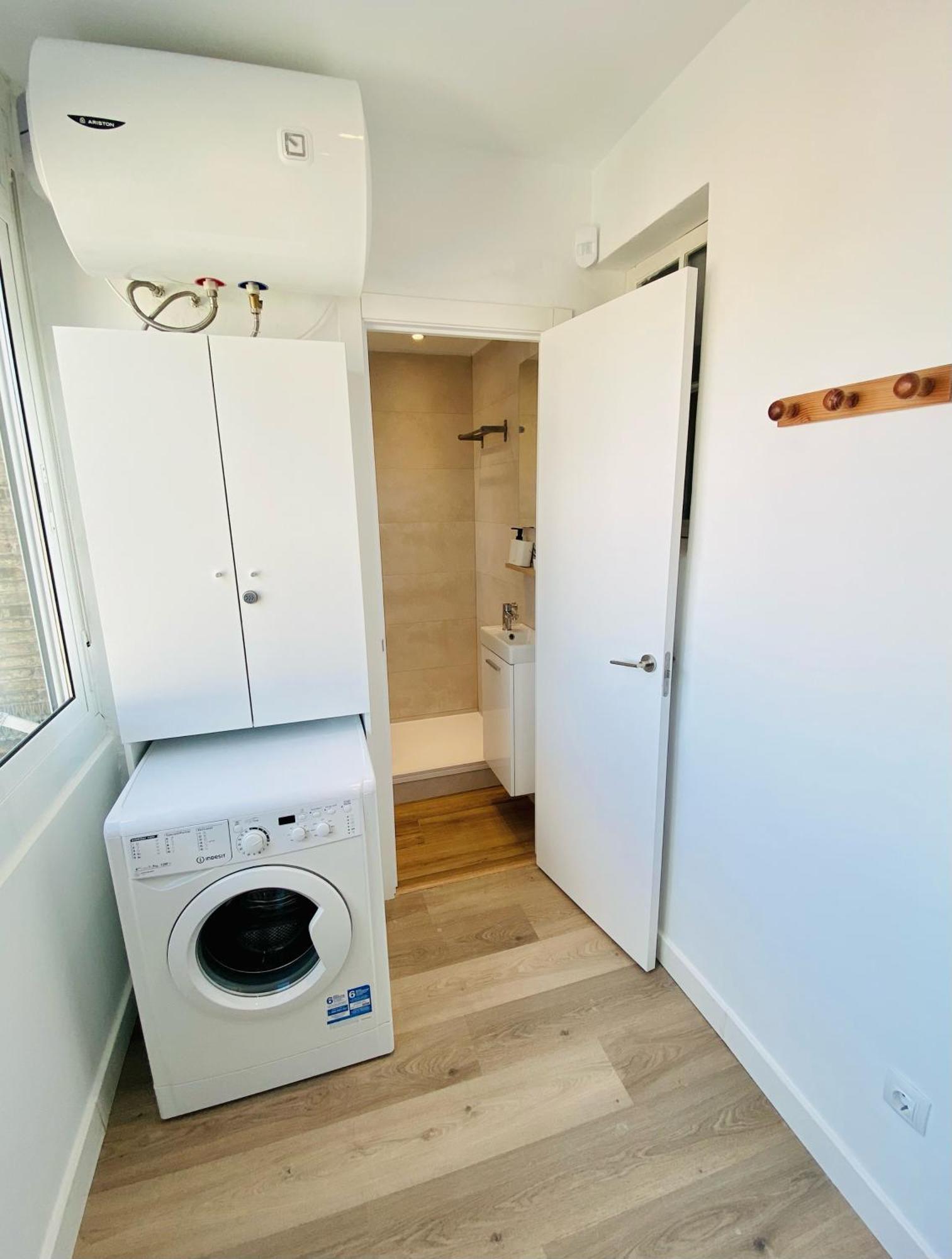 Suite Apartment Anselm Barcelona Cornellà de Llobregat Zewnętrze zdjęcie